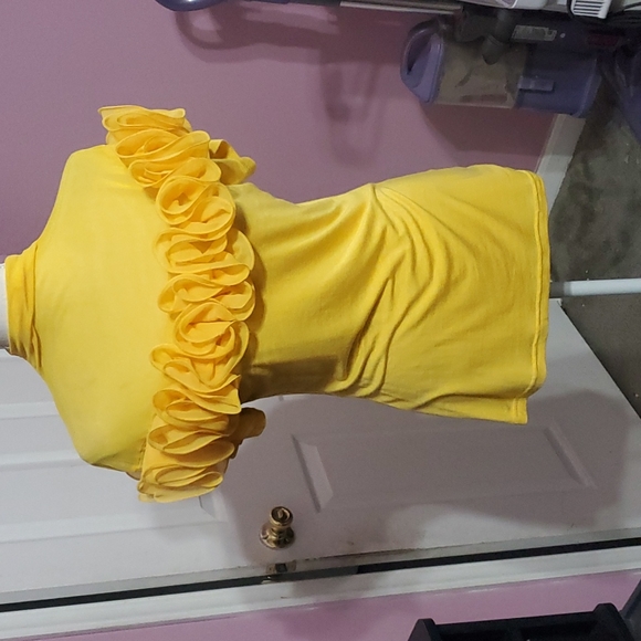 Top - Picture 2 of 3